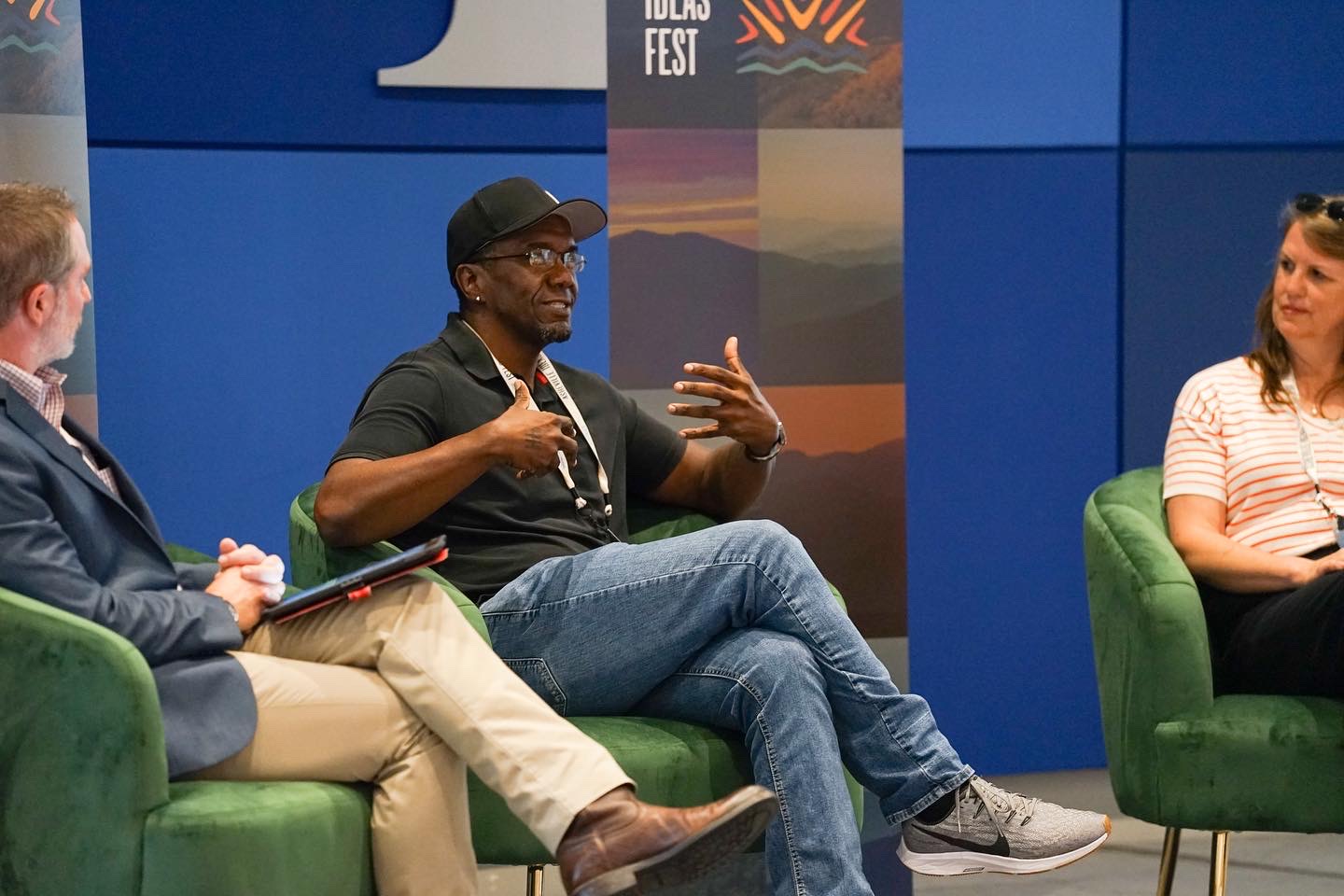 Photo of Wiley Cash interviewing author Jason Mott at the UNC Asheville Ideas Fest.